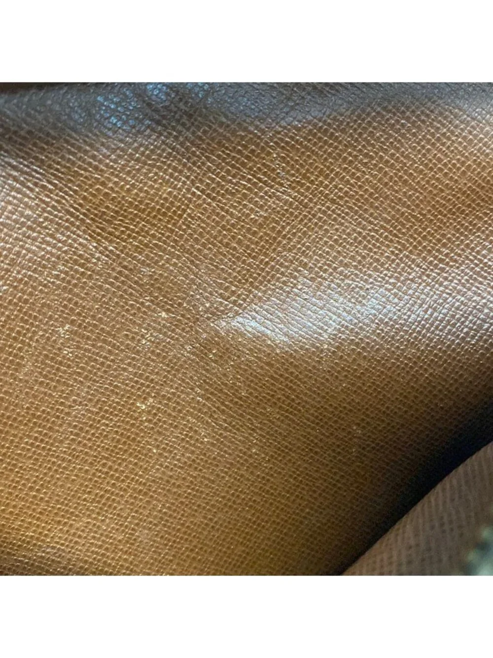 Louis Vuitton category shoulder